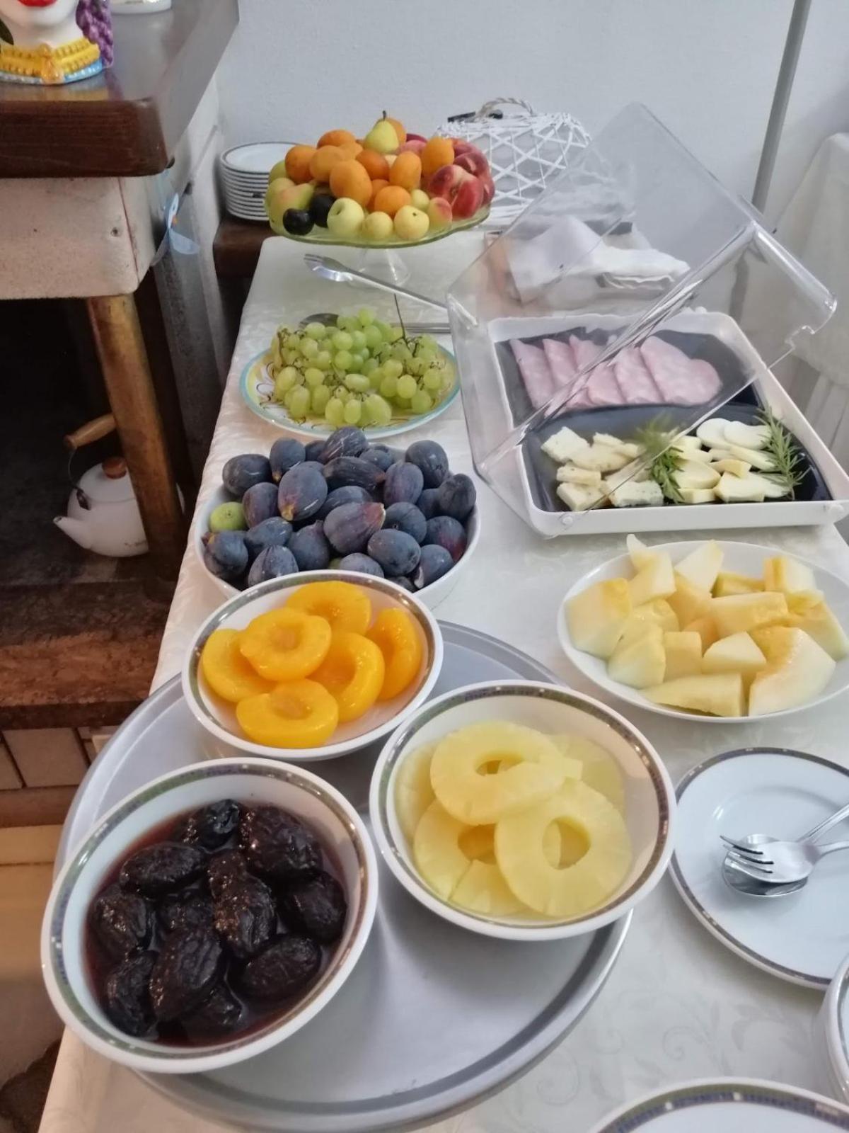 Oasi Del Gabbiano Bed & Breakfast Siraküza Dış mekan fotoğraf